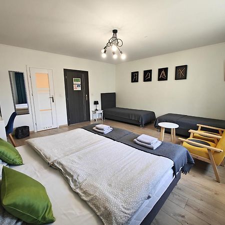 7Th Room Guest House Освенцім Екстер'єр фото