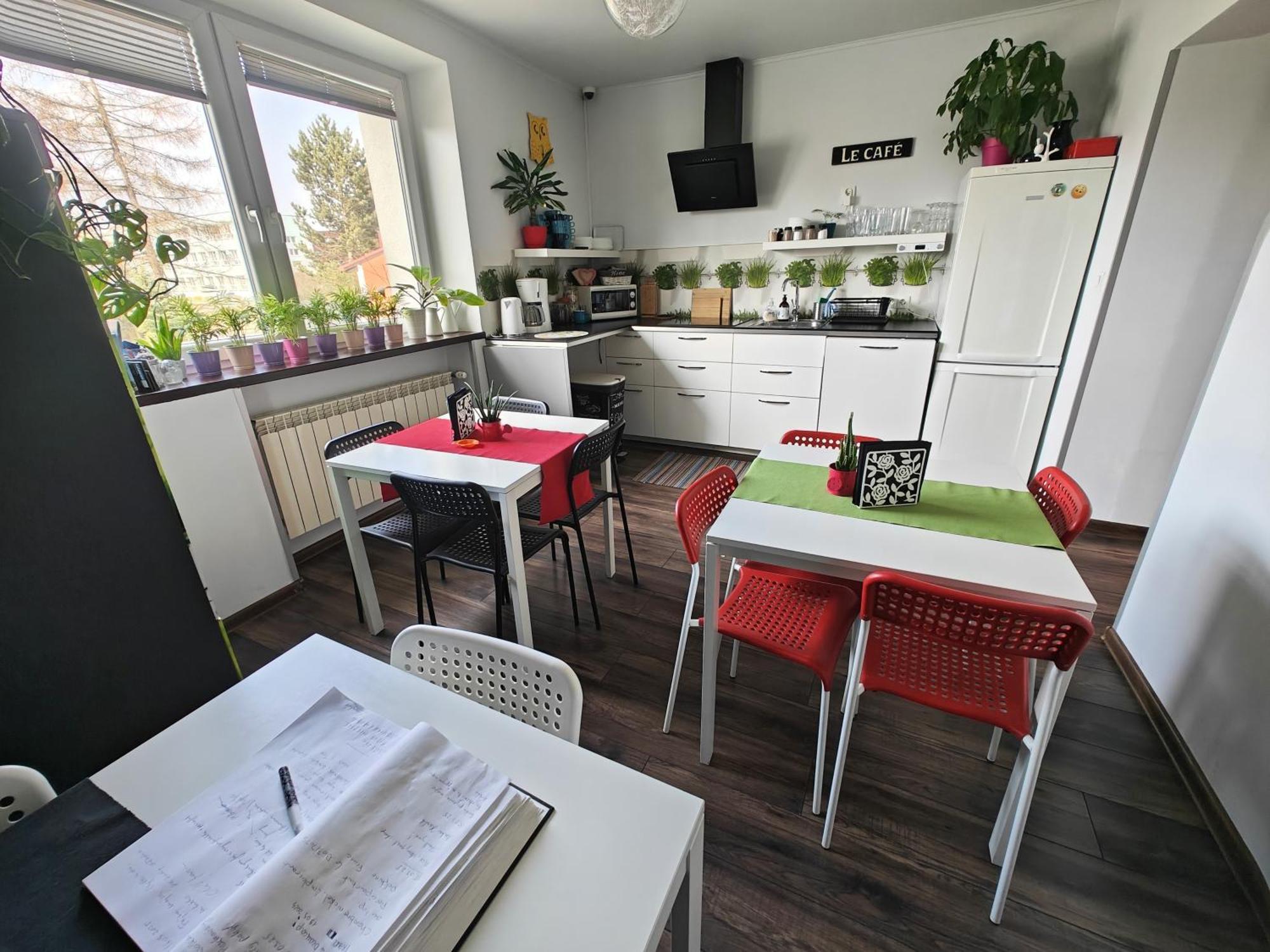 7Th Room Guest House Освенцім Екстер'єр фото